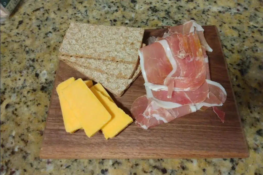 Snack meal